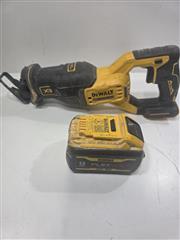 DEWALT DCS382